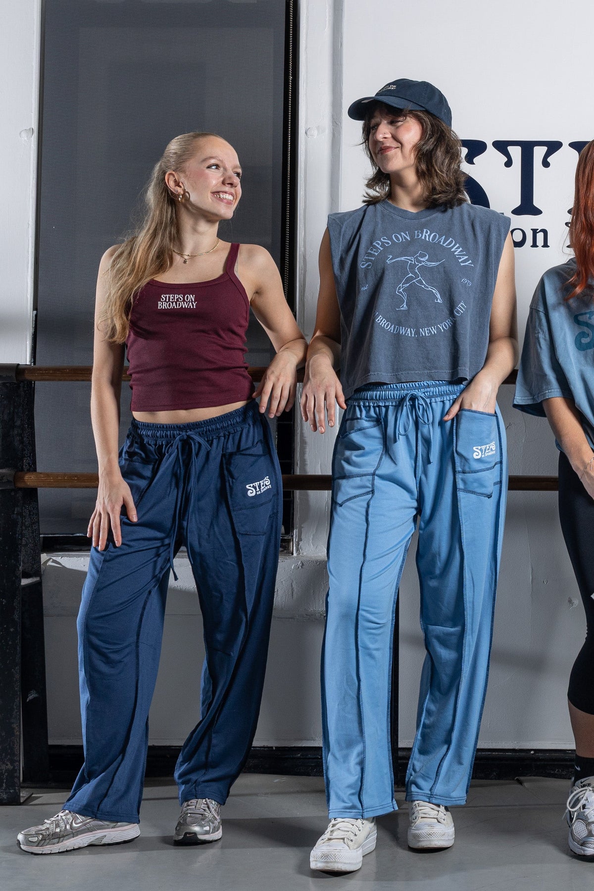 Steps Barrel Leg Sweatpants